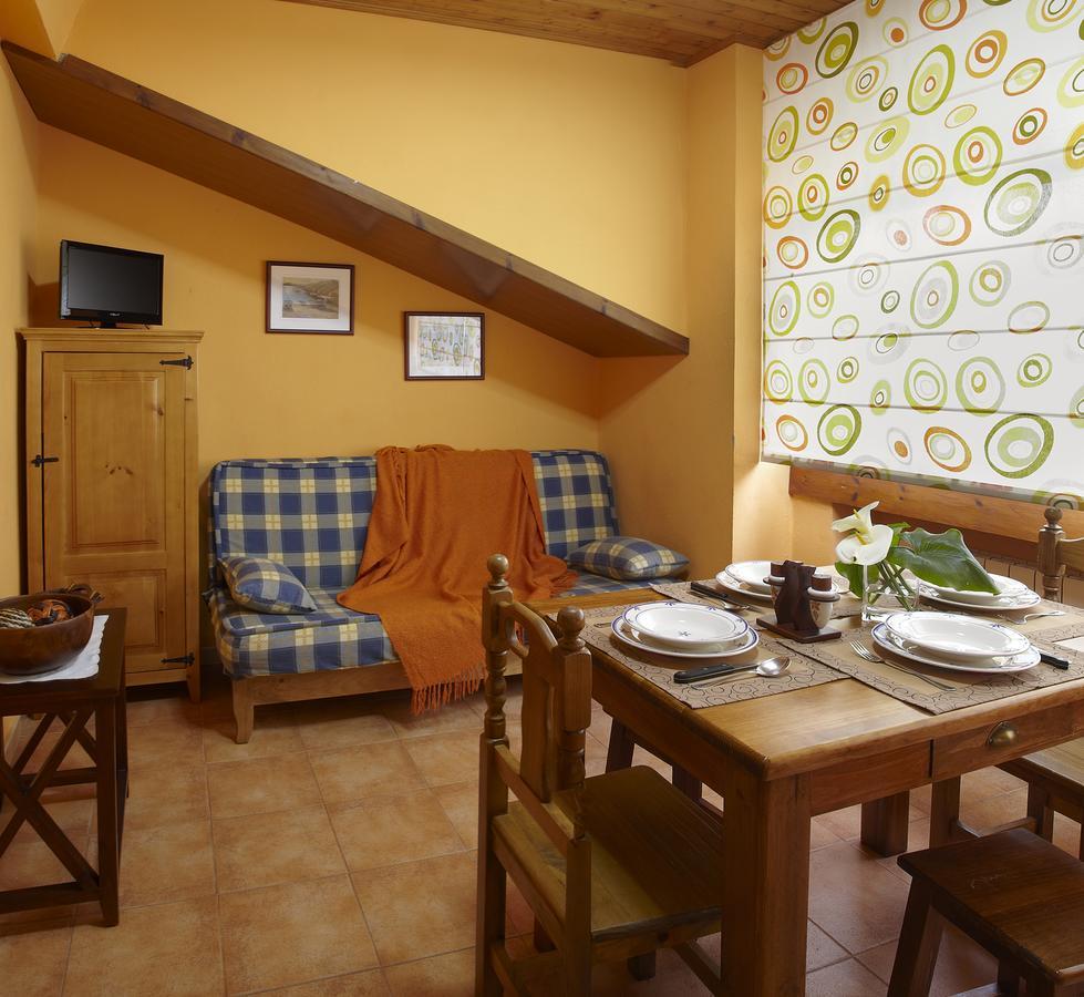 Ferienwohnung Casa Samuel Navia Exterior foto
